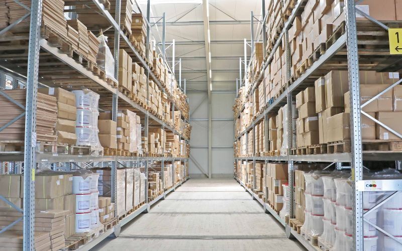Sklad a logistika