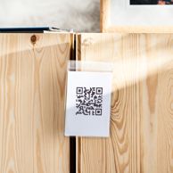 Display pockets