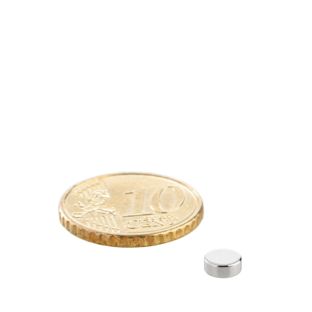 Disc magnets neodymium 5 mm x 2 mm | N52, axial (parallel to the height)