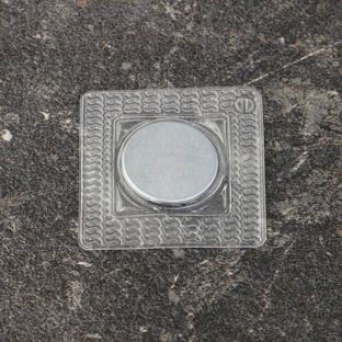 Kotoučové magnety z neodymu, k našití, čtvercové, 18 mm x 2 mm, N35 