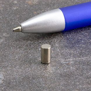 Tyčové magnety z neodymu, poniklované 4 mm | 7 mm