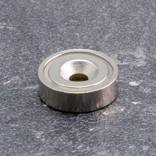 Pot magnet with countersunk borehole, neodymium 20 mm | nickel-plated  | 9 kg