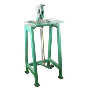 Eyeletting machine M80PU for eyelets 24, 25 
