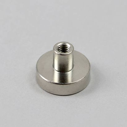 Hrncový magnet se závitovým pouzdrem, neodymový 16 mm | poniklovaný 