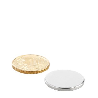 Kotoučové magnety z neodymu 20 mm x 2 mm   | N35, axiální (paralelně k výšce) 