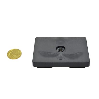 Pogumované magnety, obdélníkové, s vnitřním závitem 70 x 50 mm   | M5x4,9 mm  | černá  | 29.6 kg