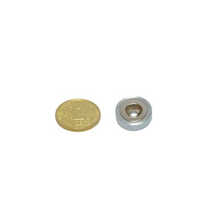 Hrncový magnet s otvorem a zapuštěním, neodymový 16 mm | pozinkovaný  | 7.7 kg