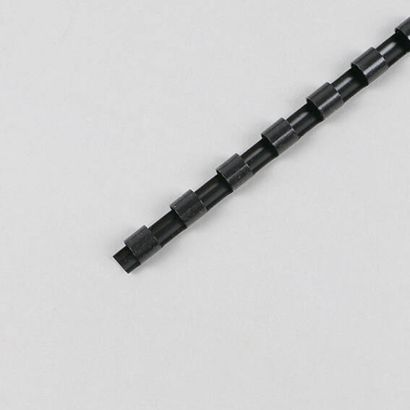 Plastový knižní hřbet A4, kulatý 6 mm | černá 