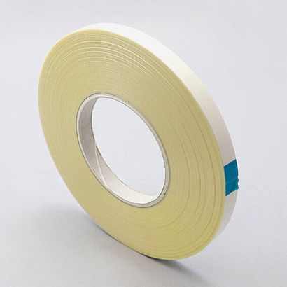 Oboustranná PET lepicí páska, akrylátové lepidlo se silnou přilnavostí, bílá papírová krycí vrstva, TL21 12 mm
