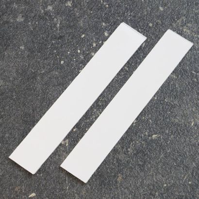 oboustranné lepicí proužky s čistým akrylátem, velmi silná přilnavost, snímatelné, 15 x 80 mm, tloušťka 1 mm 