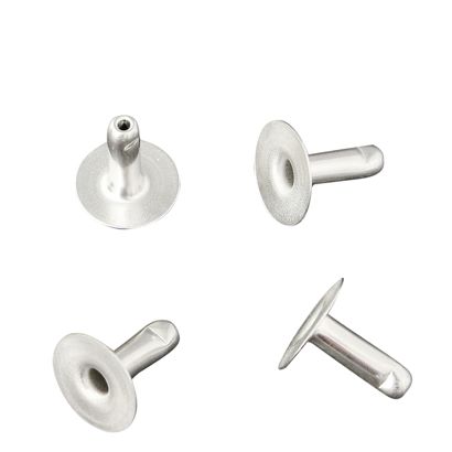 Dvojité duté nýty, spodní díl, otevřené, typ A, průměr hlavičky 7,5 mm 